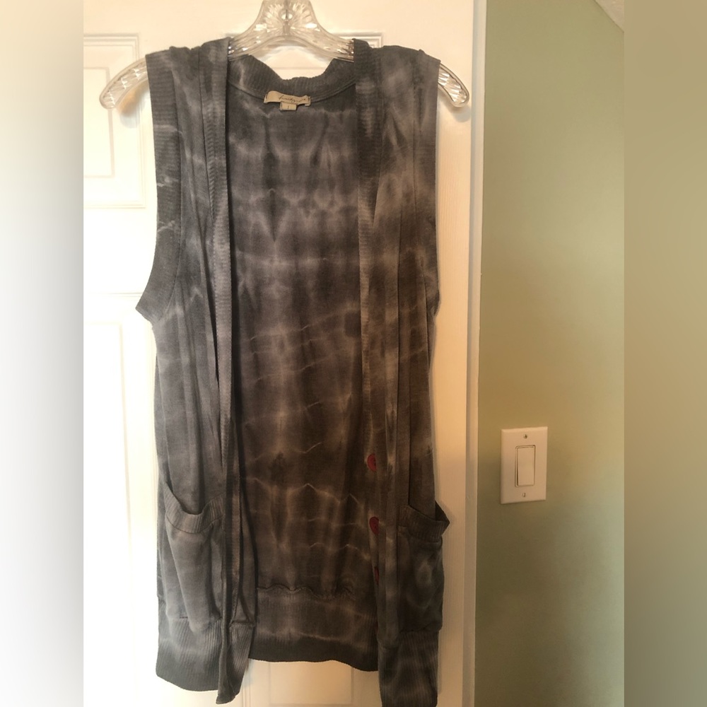 Forever 21 tie dye vest